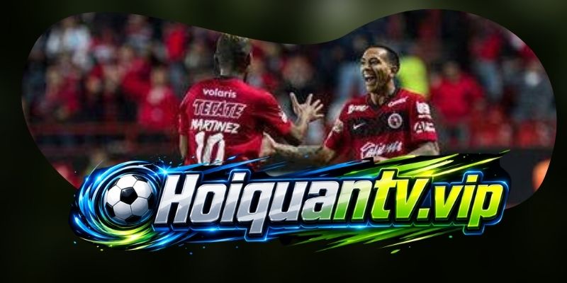 Club Tijuana tăng tốc trung lộ, Club Leon lộ khoảng trống sau lưng